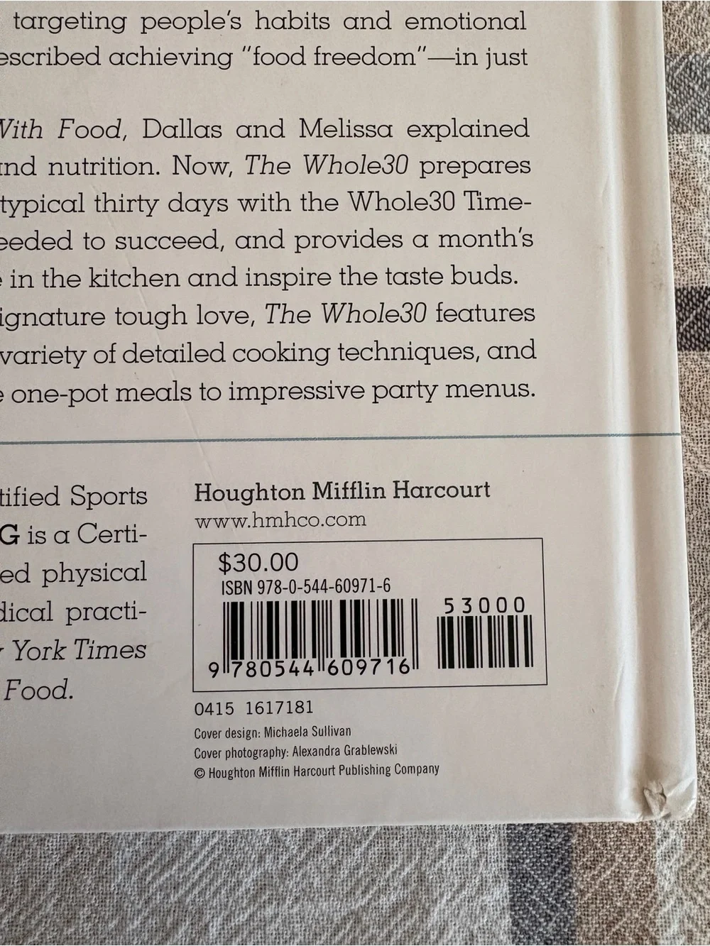 The Whole 30 Hardcover Book 30 day Guide to Total Health Food Freedom M Hartwig